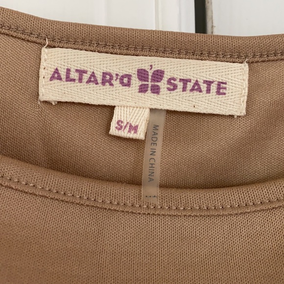 FLASH SALE Lace Two Piece Dress - Picture 3 of 13